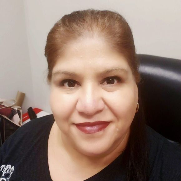 Meet your Posher, Rachael - Picture 1 of 1